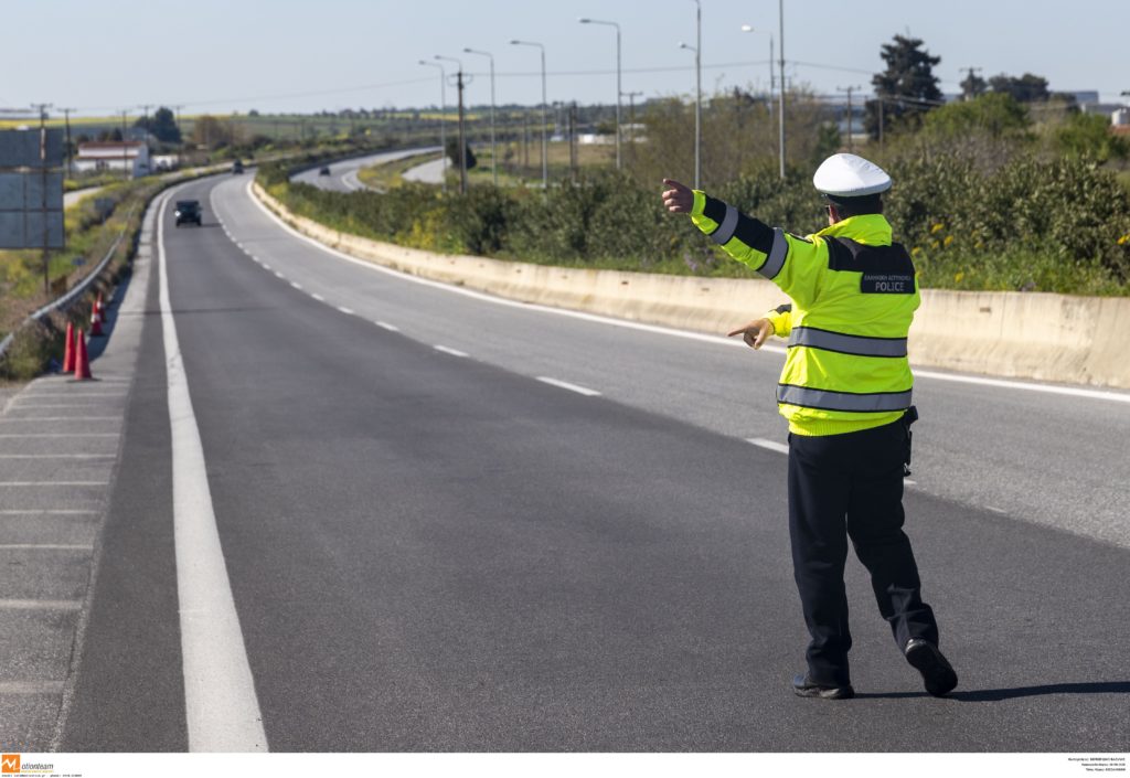 Προ των πυλών η απαγόρευση της κυκλοφορίας μεταξύ νομών και πόλεων