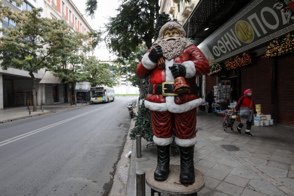 «Ναυάγησαν» ξανά τα σχέδια της κυβέρνησης – Η ασφυξία στο ΕΣΥ παρατείνει το lockdown