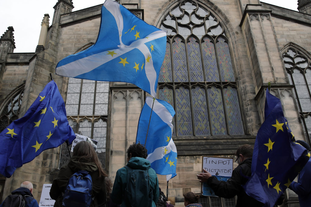 Η Σκωτία επαναφέρει το θέμα της «ανεξαρτησίας» από το Ηνωμένο Βασίλειο μετά το Brexit