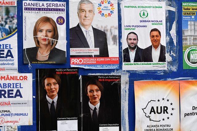 Στις κάλπες για τις βουλευτικές εκλογές οι Ρουμάνοι εν μέσω πανδημίας