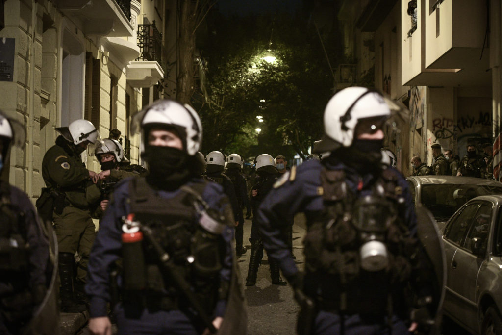 Φωτορεπόρτερ καταγγέλλουν αστυνομική αυθαιρεσία κατά της ελευθερίας του Τύπου