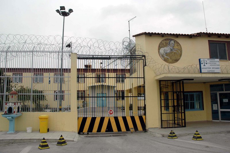 Διασπορά του ιού σε κρατούμενους των Φυλακών Λάρισας – 33 νέα κρούσματα