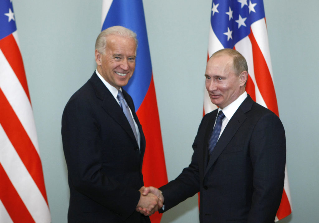 Ο Πούτιν χαρακτήρισε τον Μπάιντεν «πολύ έμπειρο πολιτικό»
