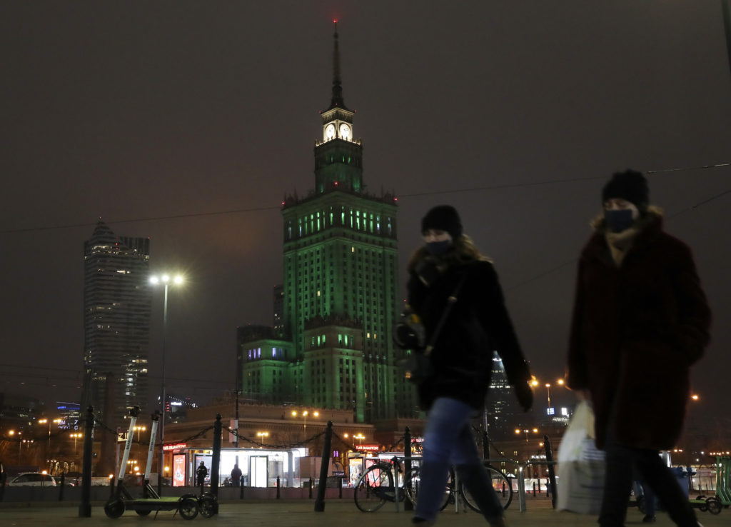 Πολωνία-κορονοϊός: Η χώρα μπαίνει σε καραντίνα από τις 28 Δεκεμβρίου