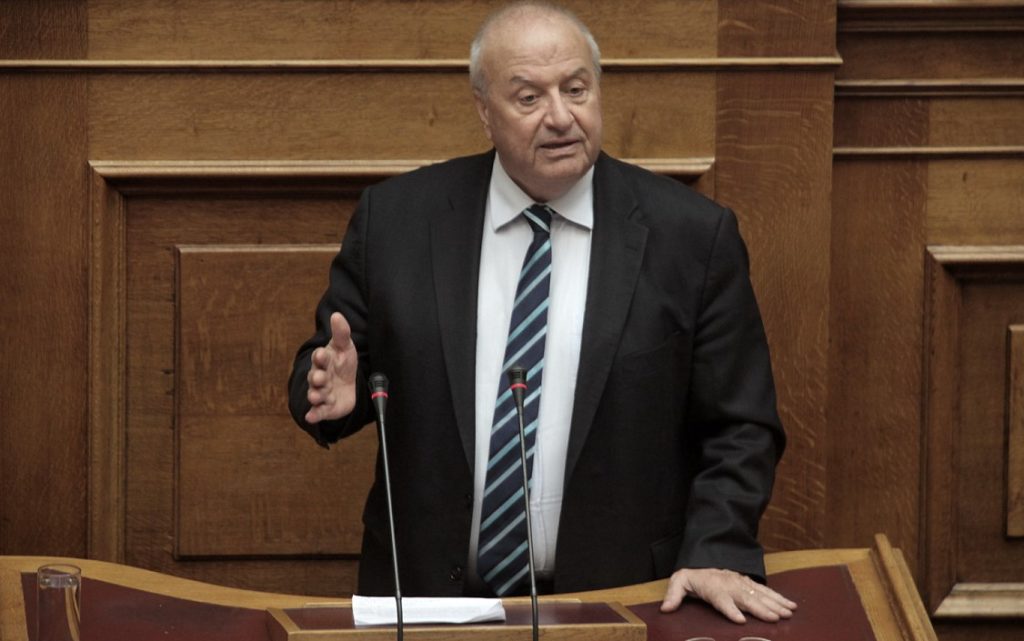 Κορονοϊός: Διασωληνωμένος σε ΜΕΘ ο πρώην υπουργός Λεωνίδας Γρηγοράκος