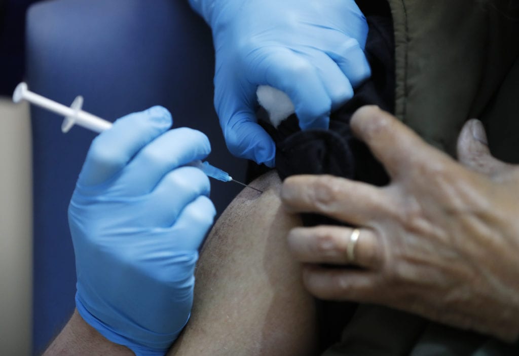 Ελβετία-κορονοϊός: Ξεκίνησαν οι εμβολιασμοί