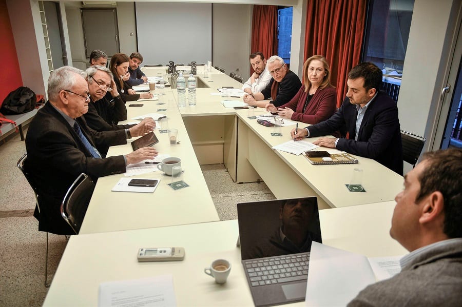 Τσίπρας: Τηλεδιάσκεψη με τομεάρχες και στελέχη του ΣΥΡΙΖΑ