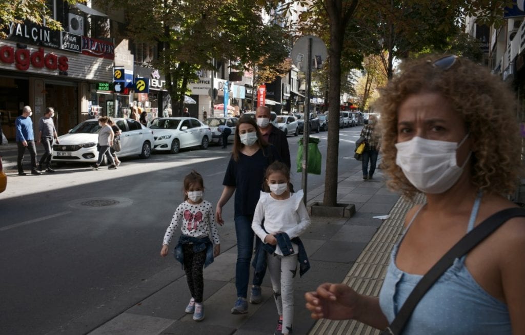 Τουρκία: Πάνω από 1.600 νέα κρούσματα το τελευταίο 24ωρο