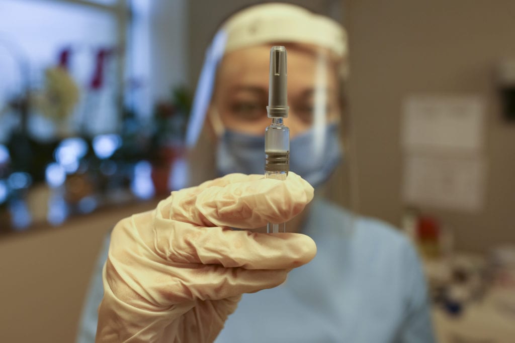 ΗΠΑ: Το νοσοκομείο του Χιούστον δίνει μπόνους 500 δολάρια στους εργαζομένους  που θα κάνουν το εμβόλιο κατά της Covid-19