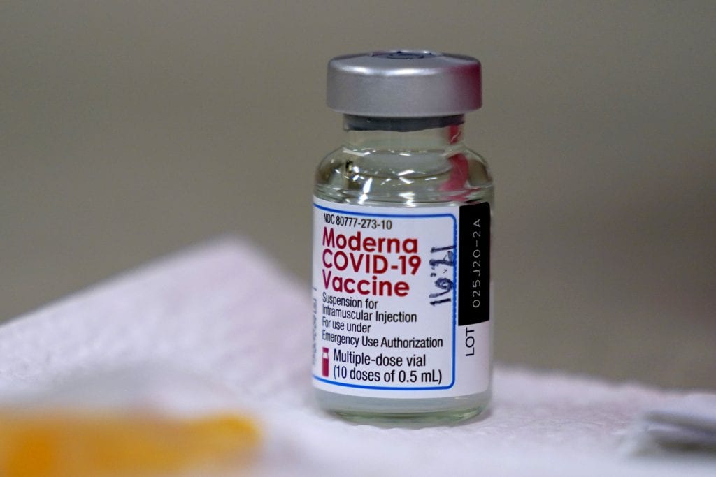 Moderna: Στο 90% η αποτελεσματικότητα του εμβολίου κατά του κορονοϊου
