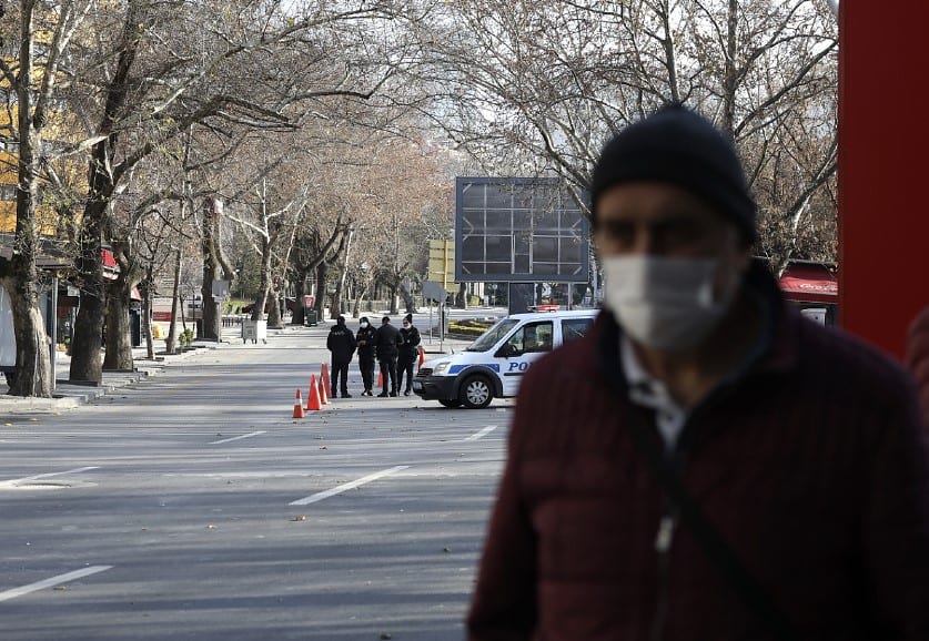 Τουρκία: 13.695 νέα κρούσματα κορονοϊού – 197 θάνατοι το τελευταίο 24ωρο