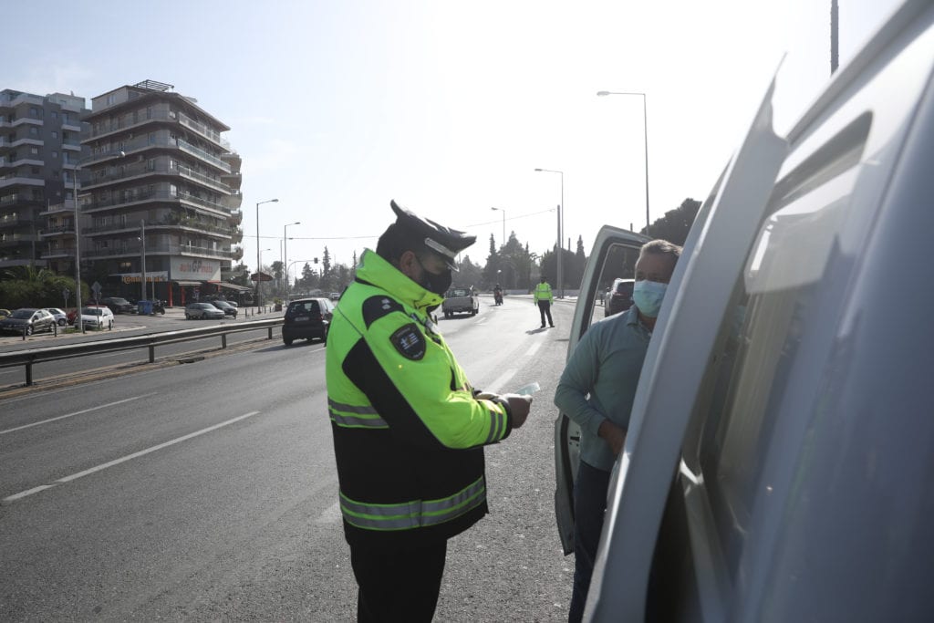 Παράταση «σκληρού» lockdown για Δυτική Αττική, Κοζάνη, Ροδόπη και Κάλυμνο