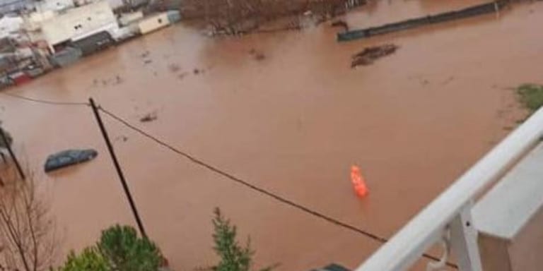 Η κακοκαιρία «σάρωσε» τη Βόρεια Ελλάδα – Υπερχείλισαν οι ποταμοί, μεγάλες πλημμύρες σε Έβρο, Άλεξανδούπολη, Λέσβο