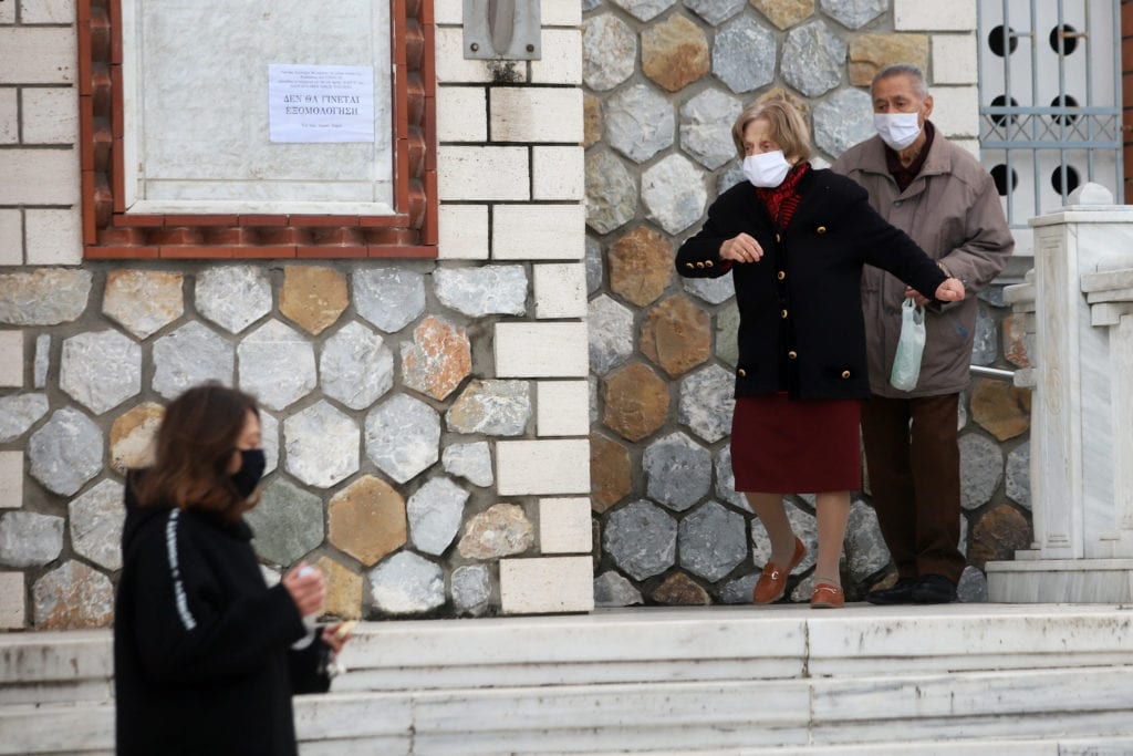 Μήνυση κατά υπευθύνων για την εξάπλωση του κορονοϊού στη Θεσσαλονίκη: Ζητείται να ερευνηθούν τυχόν ευθύνες και υπουργών
