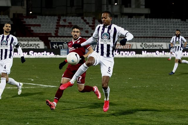 Νίκη παραμονής ο Απόλλων στην Λάρισα (0-1)