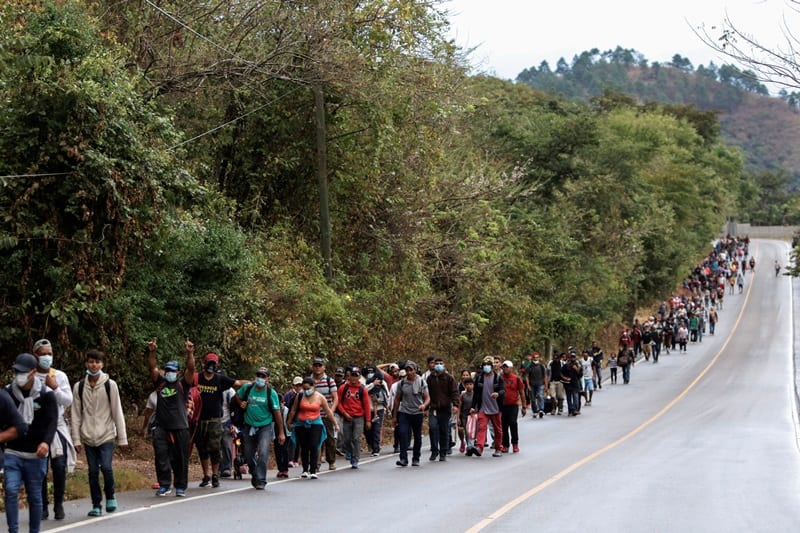 Γουατεμάλα: Μπλόκο στο καραβάνι των απελπισμένων, στο δρόμο για τις ΗΠΑ