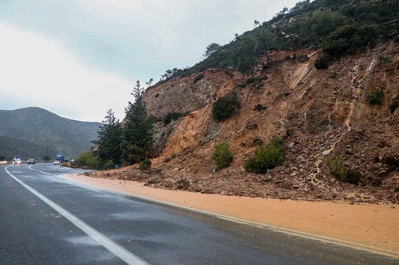 Κρήτη: Με προβλήματα η συγκοινωνία, λόγω έργων στον εθνικό οδικό άξονα