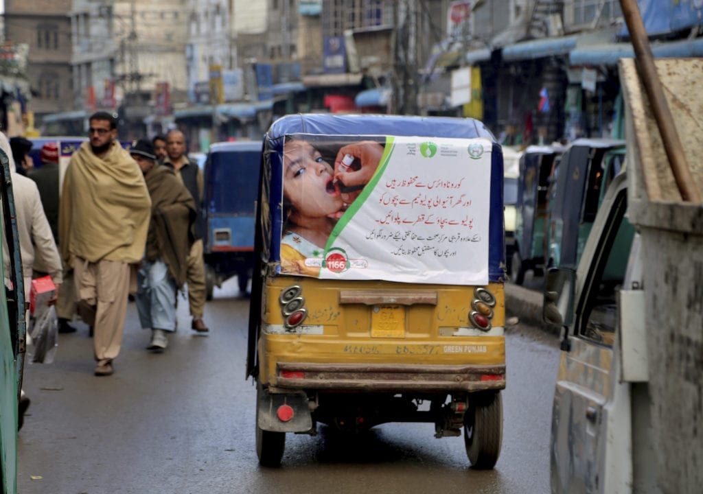 Αφγανιστάν: Οι Ταλιμπάν στηρίζουν την εκστρατεία εμβολιασμού στη χώρα αφού το πρόγραμμα COVAX δεσμεύθηκε να προσφέρει 112 εκατ. δολάρια