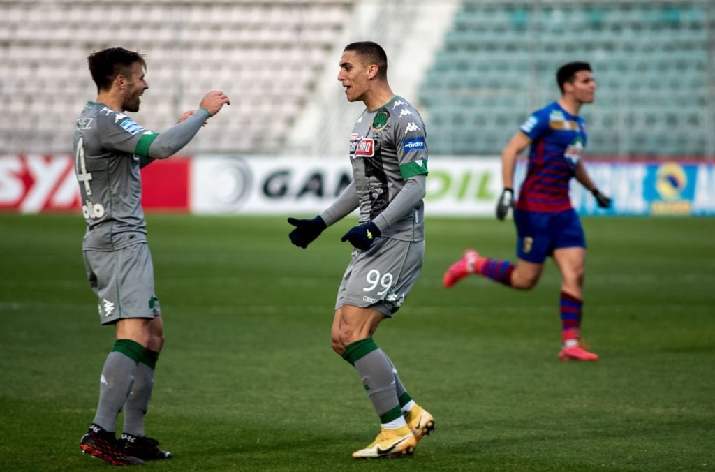 Super League: Πέμπτη σερί νίκη για τον Παναθηναϊκό, πέρασε 2-0 από τον Βόλο