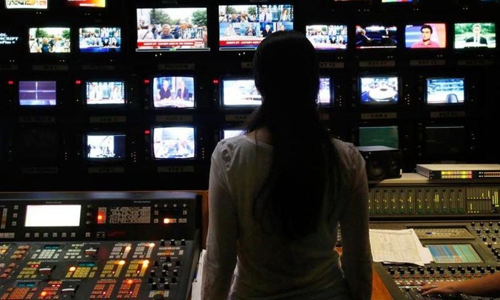 Βουλή: Απόσυρση της μείωσης προσωπικού στα κανάλια ζητούν δημοσιογραφικοί φορείς