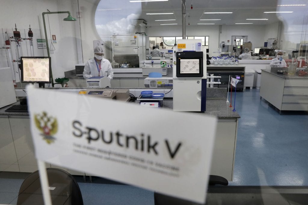 Το Sputnik V διαψεύδει τον Μητσοτάκη: Μπορούμε να στείλουμε εμβόλια στην Ελλάδα από τον Μάιο