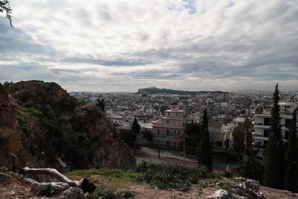 Διαδικτυακή εκδήλωση για να σωθεί ο λόφος του Στρέφη