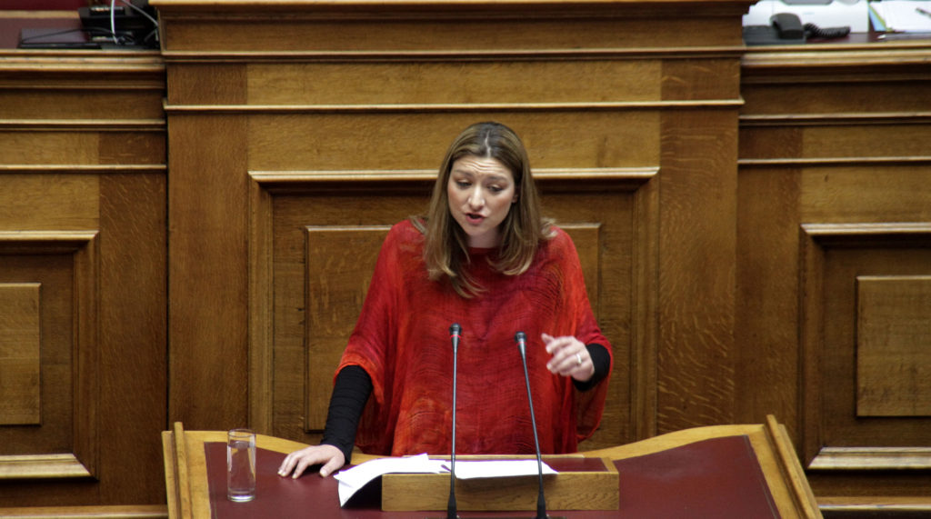 Γκαρά: Αντί για βαρέα και ανθυγιεινά στους υγειονομικούς η κυβέρνηση απελευθερώνει μισθούς στα golden boys ΕΡΤ και ΑΠΕ