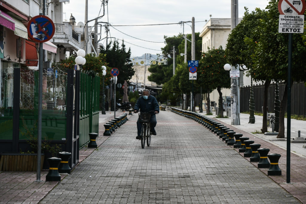 Lockdown: Ένα χρόνο πίσω σε καθεστώς Μαρτίου – Τώρα ζωντανά οι ανακοινώσεις για τα νέα μέτρα (Live)