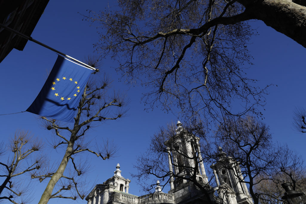 Μπαρνιέ: Το Λονδίνο πρέπει να αποδεχθεί τι σημαίνει Brexit