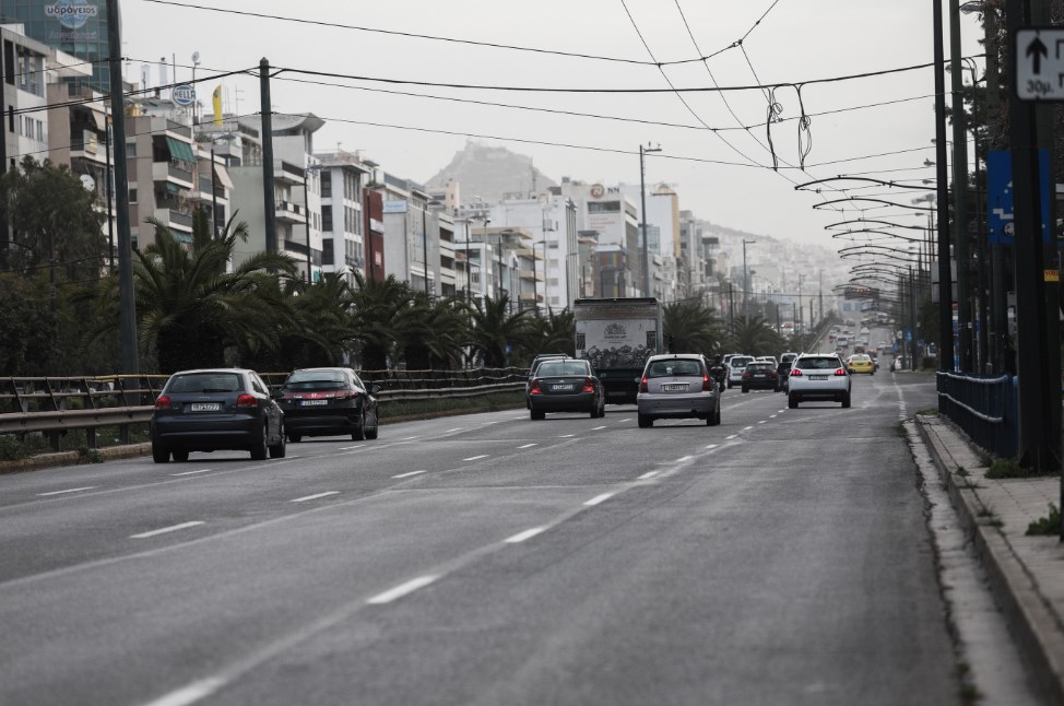 Lockdown: Οι διευκρινίσεις για τη μετακίνηση επιστημόνων – αυτοαπασχολούμενων και δημοσιογράφων