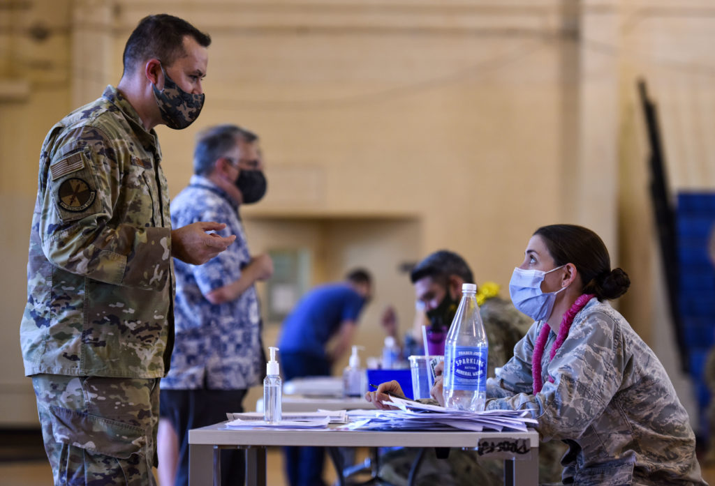 ΗΠΑ: Υποχρεωτικός εμβολιασμός για υγειονομικούς και εκπαιδευτικούς της Νέας Υόρκης