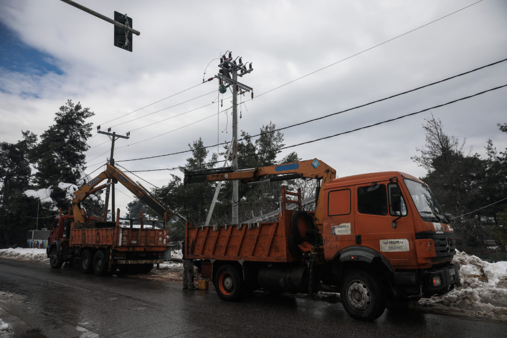 ΔΕΔΔΗΕ: Nέες εκπτώσεις για να «μαλακώσει» τους πληγέντες