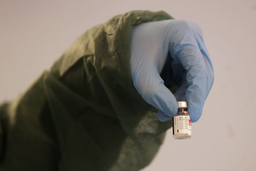 Pfizer: Στόχος 13 εκατ. δόσεις του εμβολίου της για τον κορονοϊό κάθε εβδομάδα στις ΗΠΑ από τα μέσα Μαρτίου