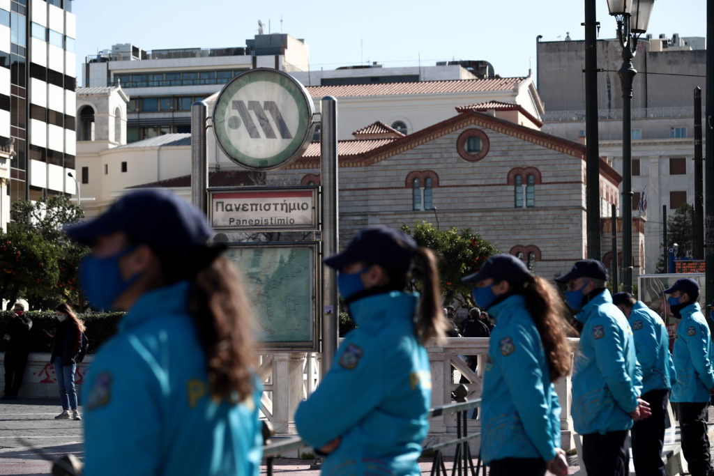 Κλειστοί οι σταθμοί του Μετρό «Πανεπιστήμιο» και «Σύνταγμα»