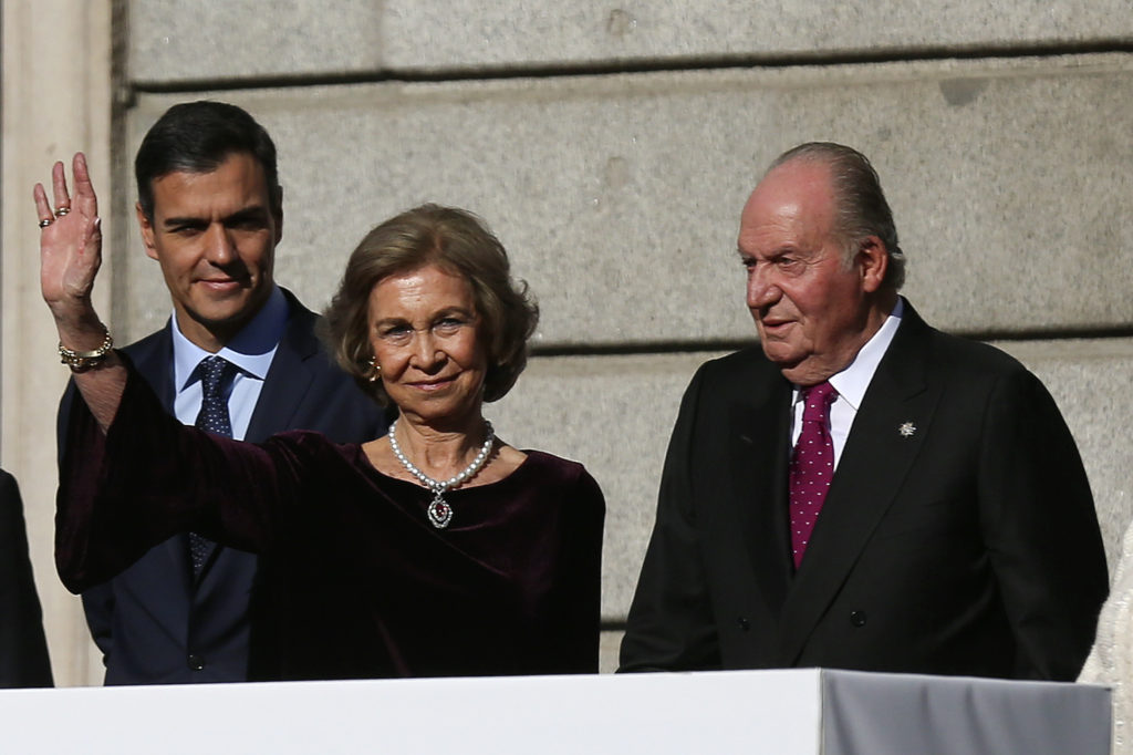Ισπανία: Απαξιωτική δήλωση του πρωθυπουργού Σάντσεθ για τη συμπεριφορά του τέως βασιλιά Χουάν Κάρλος