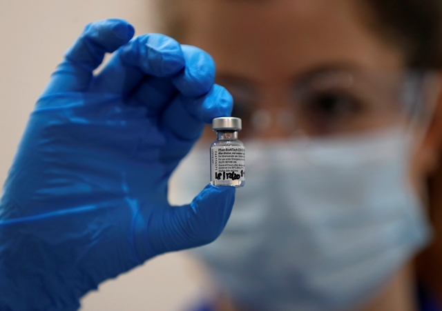 BioNTech: Υπό έλεγχο η πανδημία έως το τέλος του καλοκαιριού – Απαραίτητη πιθανότατα και τρίτη δόση του εμβολίου