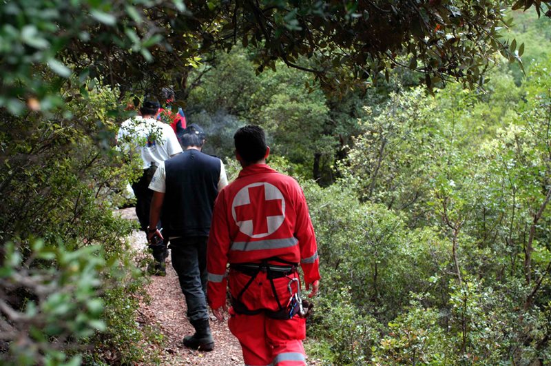 Ορειβάτης έπεσε σε φαράγγι στην Πάρνηθα – επιχείρηση της ΕΜΑΚ για τον εντοπισμό του