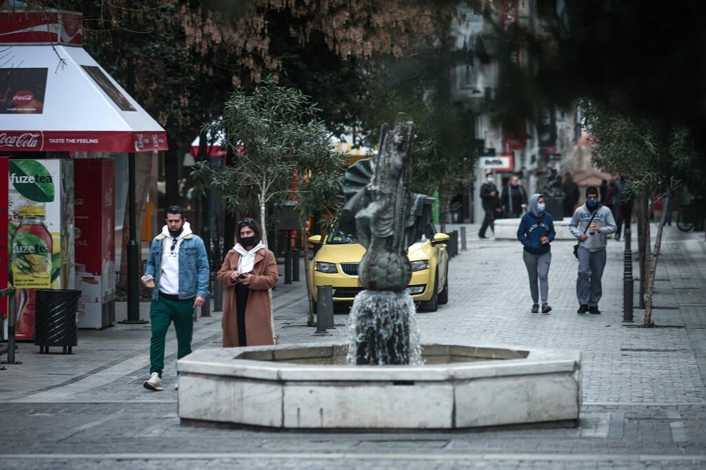 Επιφυλάξεις Βατόπουλου για το άνοιγμα του λιανεμπορίου την ερχόμενη βδομάδα