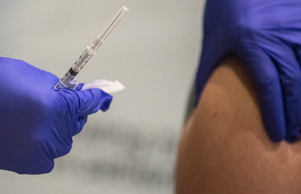 ΗΠΑ: Ξεκινούν οι πρώτες παραλαβές του εμβολίου της Johnson & Johnson