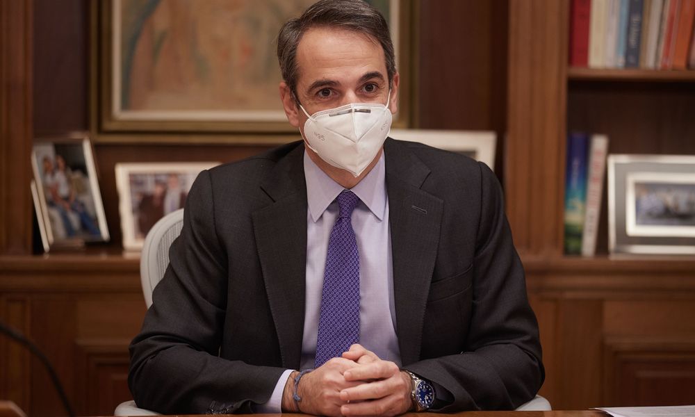 Κομμάτια και θρύψαλα η εικόνα του Μητσοτάκη
