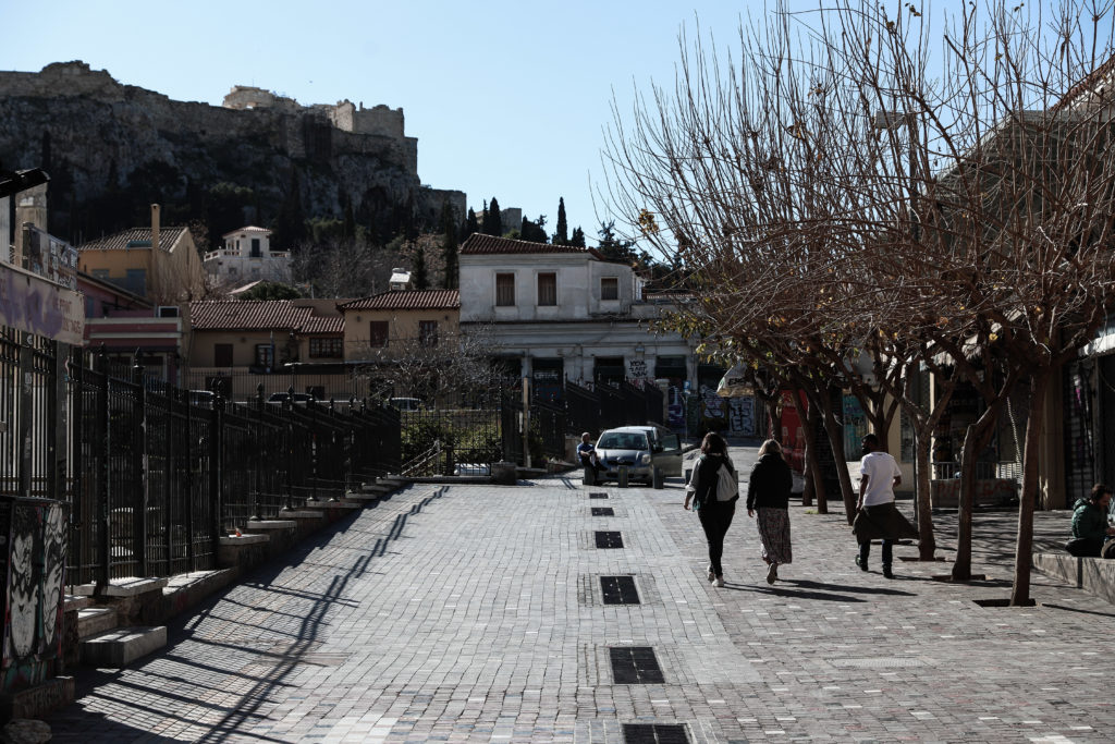 Νέο «καμπανάκι» από τον Θωμαϊδη: Καμία μείωση στο ιικό φορτίο από τα λύματα της Αττικής