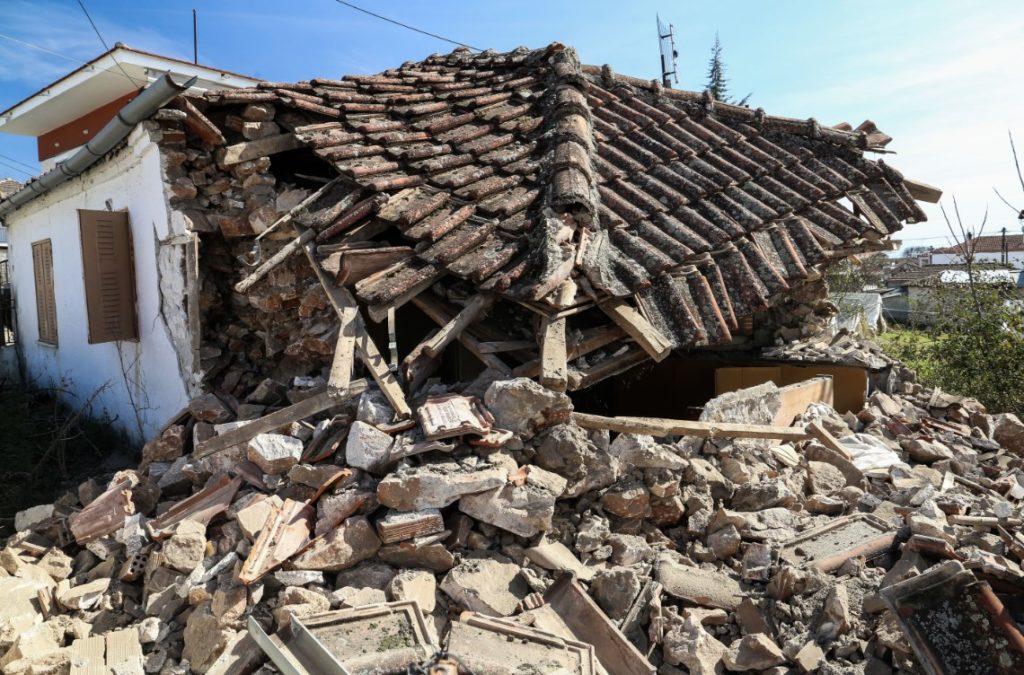 Ελασσόνα: Οι Γιατροί του Κόσμου στις σεισμόπληκτες περιοχές