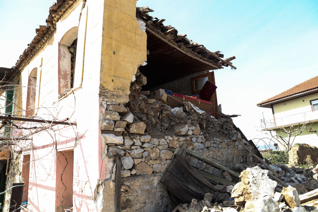 Ελασσόνα: Έκκληση σεισμολόγων οι κάτοικοι να μην πιστεύουν φήμες για επικείμενο μεγάλο σεισμό