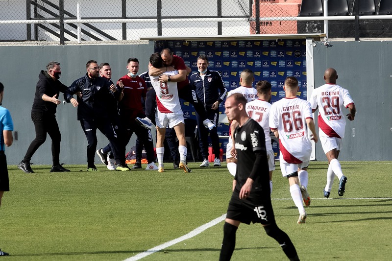 Θρίαμβος ΑΕΛ στο Ηράκλειο (2-3 τον ΟΦΗ) και ελπίζει στην σωτηρία της