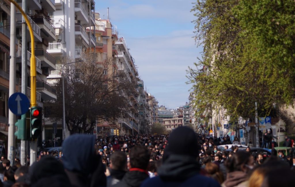 Θεσσαλονίκη: Νέα διαμαρτυρία φοιτητών μετά την επιχείρηση εκκένωσης στο ΑΠΘ (Photos & Videos)