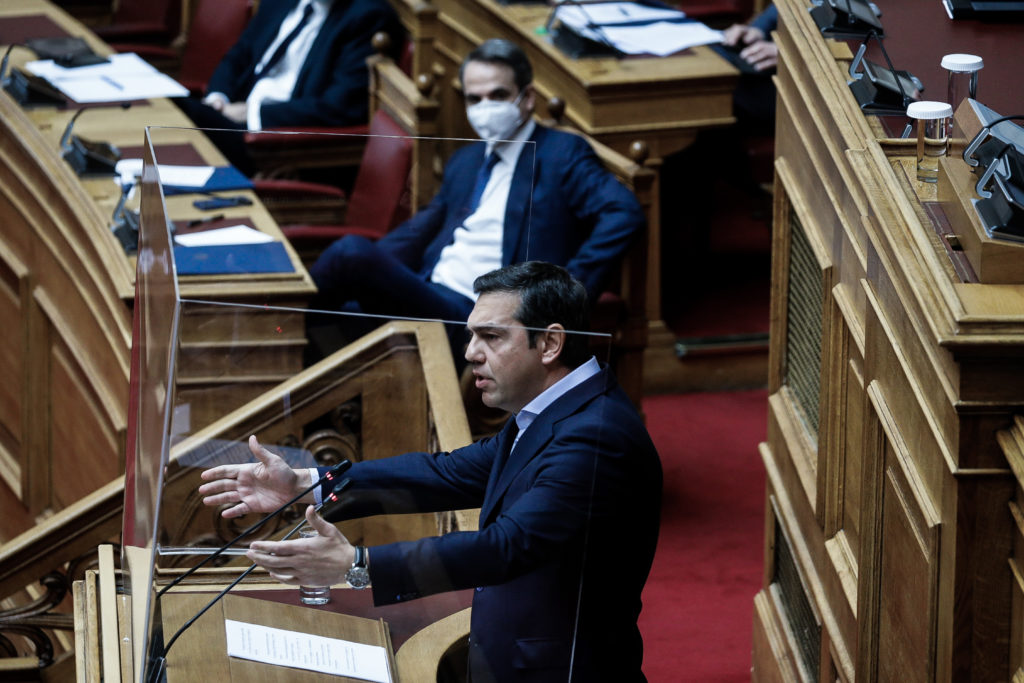 Τσίπρας: Ξέρατε τι καφέ πίνει ο 29χρονος που ξυλοκοπήθηκε στη Νέα Σμύρνη και 1,5 χρόνο είχατε πλήρη άγνοια για τον Λιγνάδη (Video)