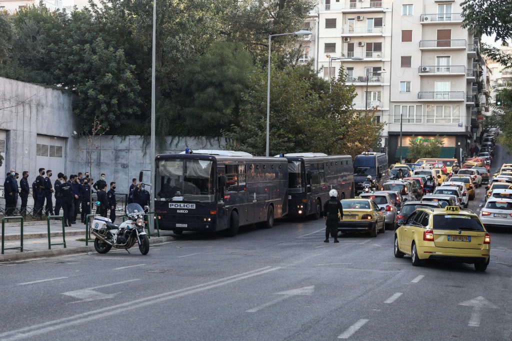 Οι συνήγοροι πολιτικής αγωγής στη δίκη της ΧΑ καλούν σε αντιφασιστική διαδήλωση το Σάββατο