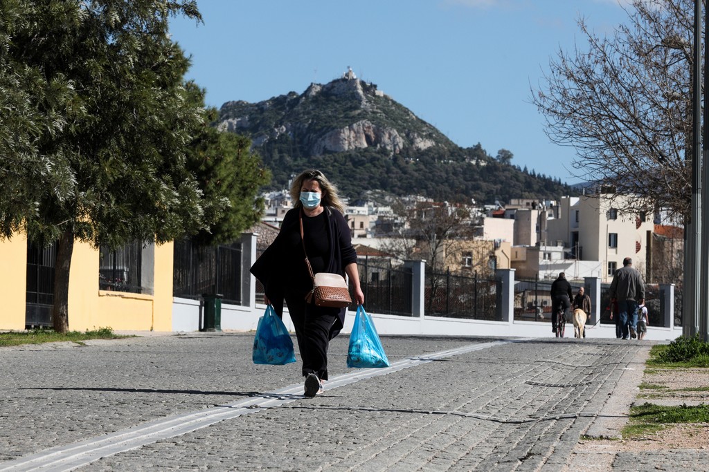 Αθηνά Λινού στο documentonews.gr: Τι περιμένουμε σε 100 μέρες από σήμερα