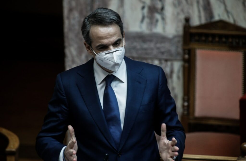 Ανησυχία για τις μεταλλάξεις και εναλλακτικό σχέδιο με τοπικά lockdown παρά την τεχνητή επίδειξη αισιοδοξίας από την κυβέρνηση