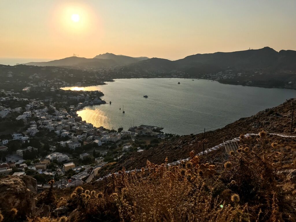 Παράταση του σκληρού lockdown στη Λέρο